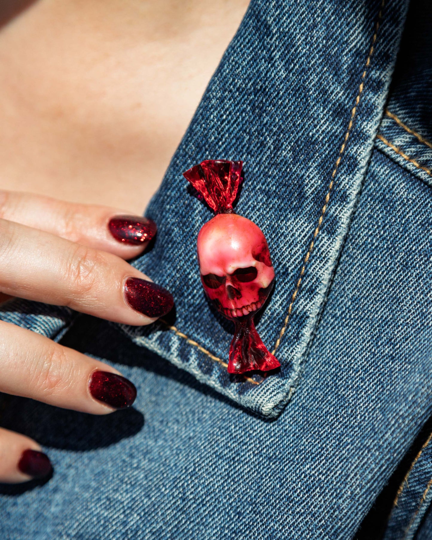 Skull Candy Pin