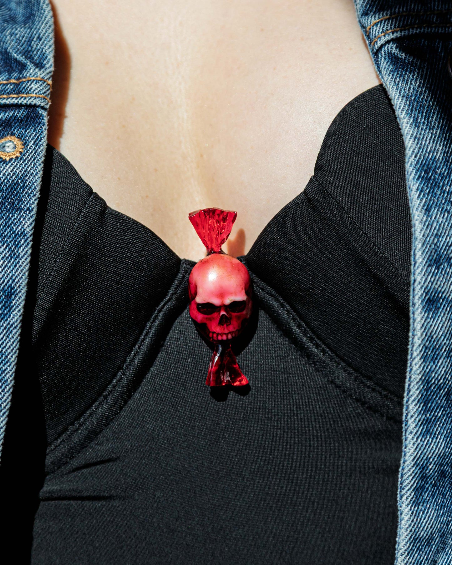Skull Candy Pin