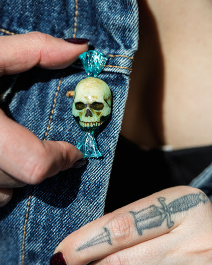 Skull Candy Pin