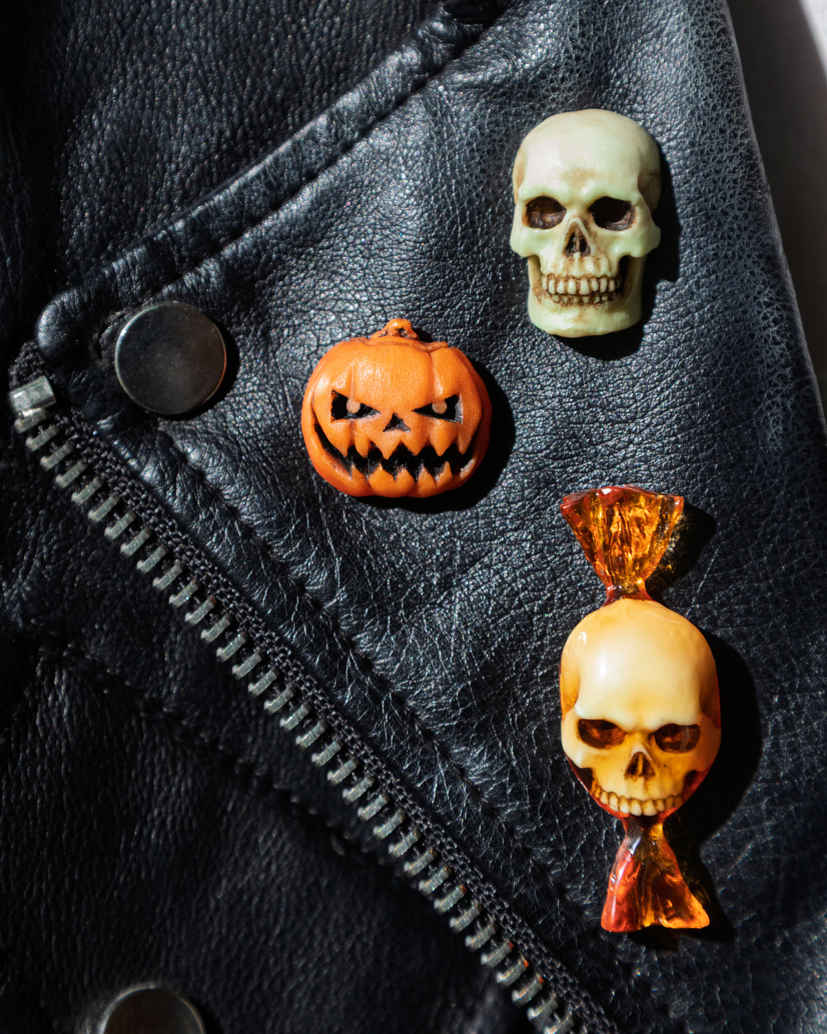 GITD Pumpkin Pin