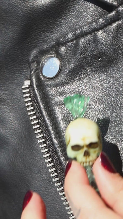 Skull Candy Pin