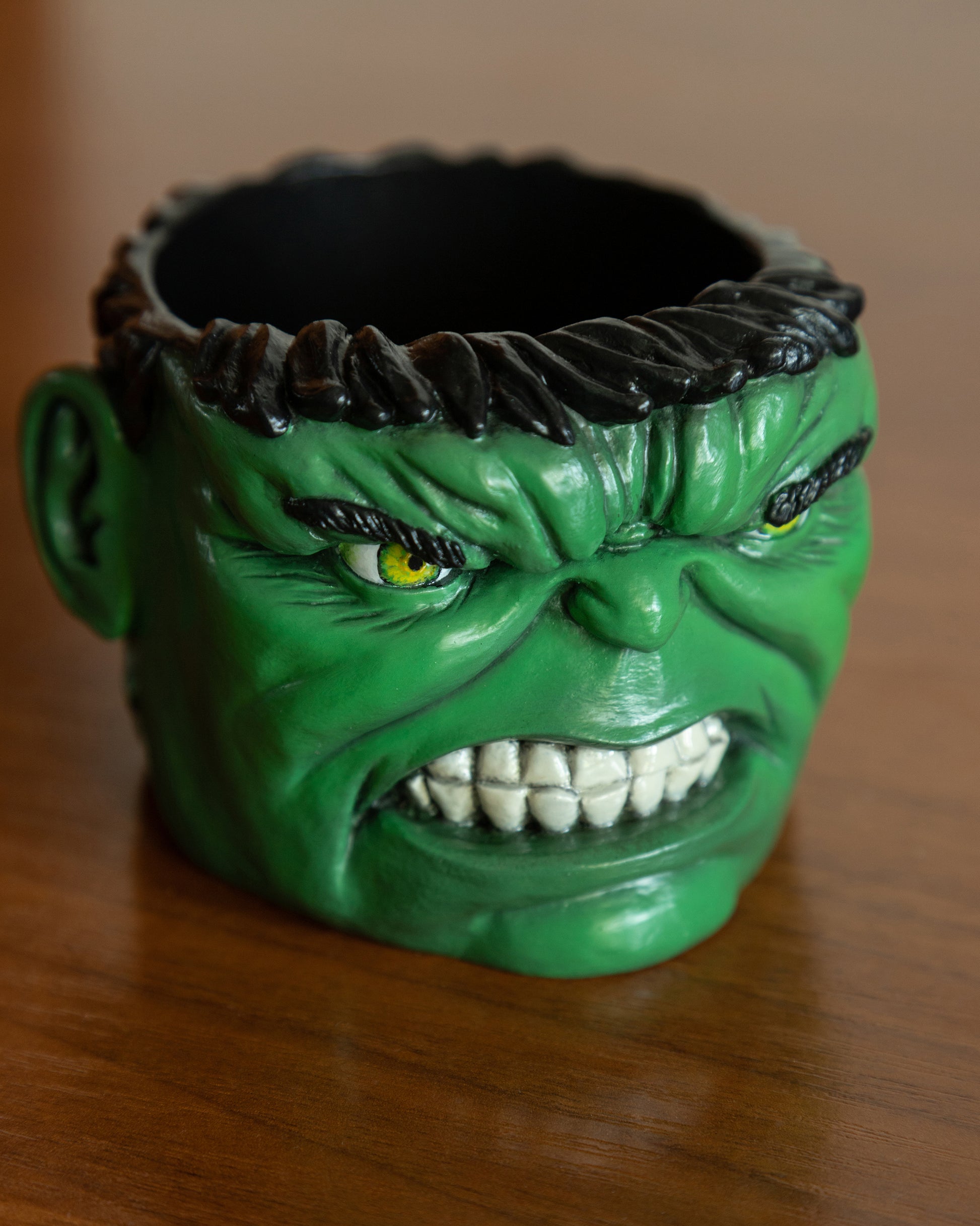 Apes Art, resin art, handmade, boyfriend gift, birthday gift, handcraft, Christmas gift, gift for husband, hulk, smash, fan art, marvel universe, comics, green, pot, planter